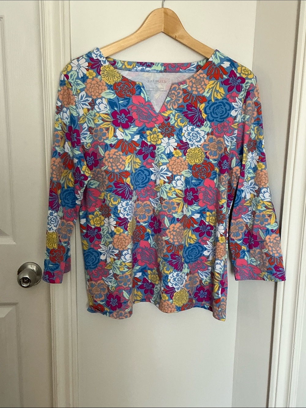 Talbots Floral V-Neck Long Sleeve Tunic Top